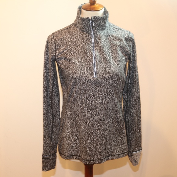 lululemon athletica Tops - Lululemon 1/4 Zip Black and White Mix Top Sz 8